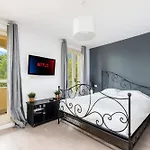 Charmante Maison - Proche Monaco - Piscine Partagee - Dp *